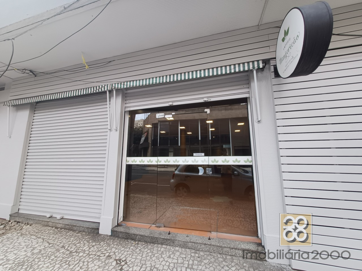 Loja para locacao no Centro em Curitiba com 105,00m² por R$ 5.900,00