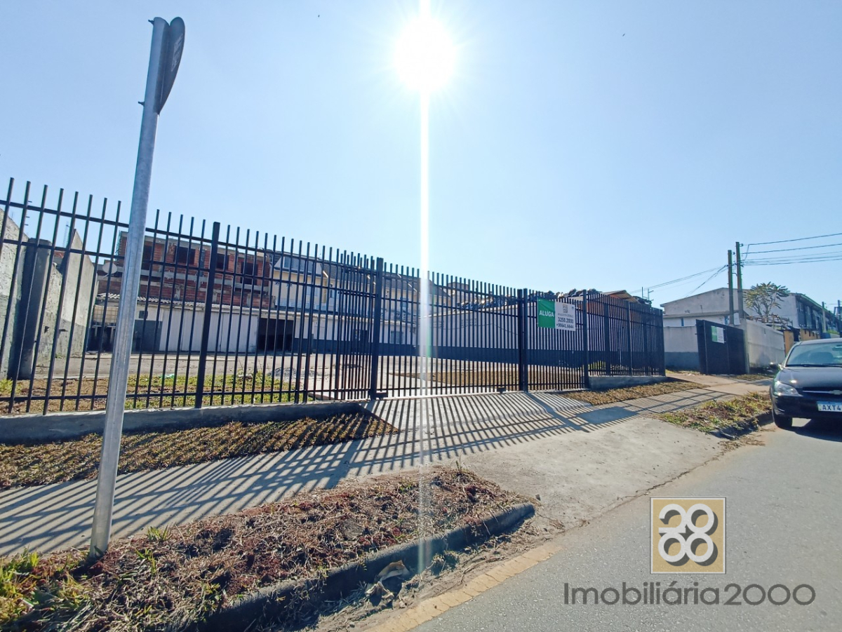 Loja para locacao no Xaxim em Curitiba com 750,00m² por R$ 7.000,00