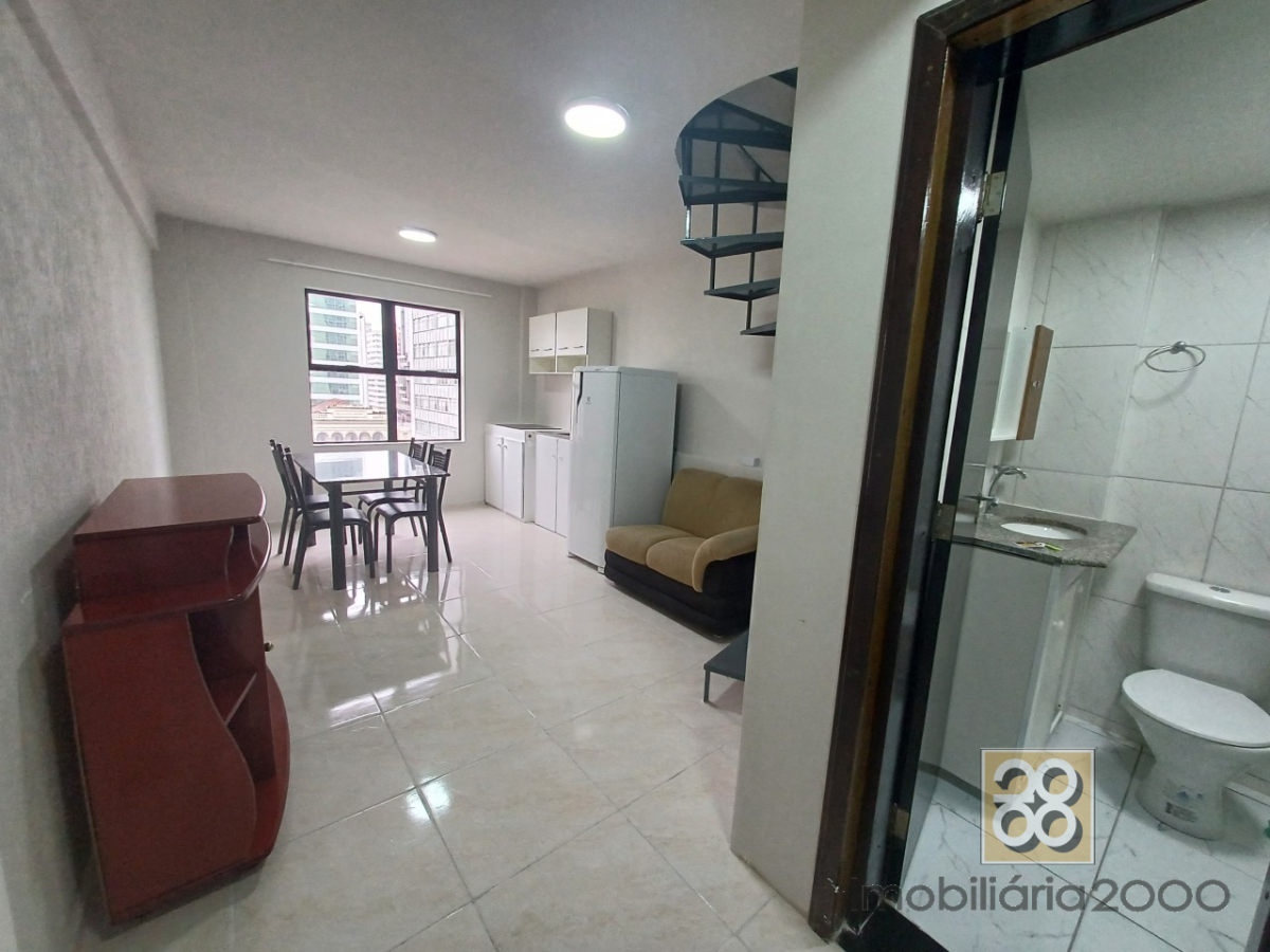 Apartamento para locacao no Centro em Curitiba com 50,00m² por R$ 2.000,00