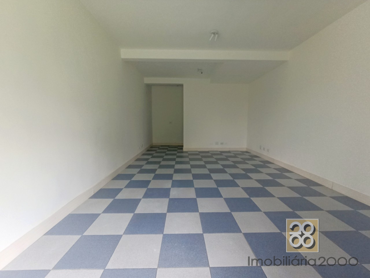 Loja para locacao no Capão da Imbuia em Curitiba com 43,00m² por R$ 1.350,00