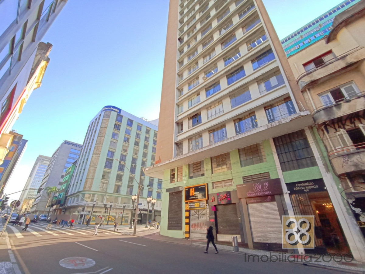 Imóveis Comerciais para locacao no Centro em Curitiba com 47m² por R$ 920,00