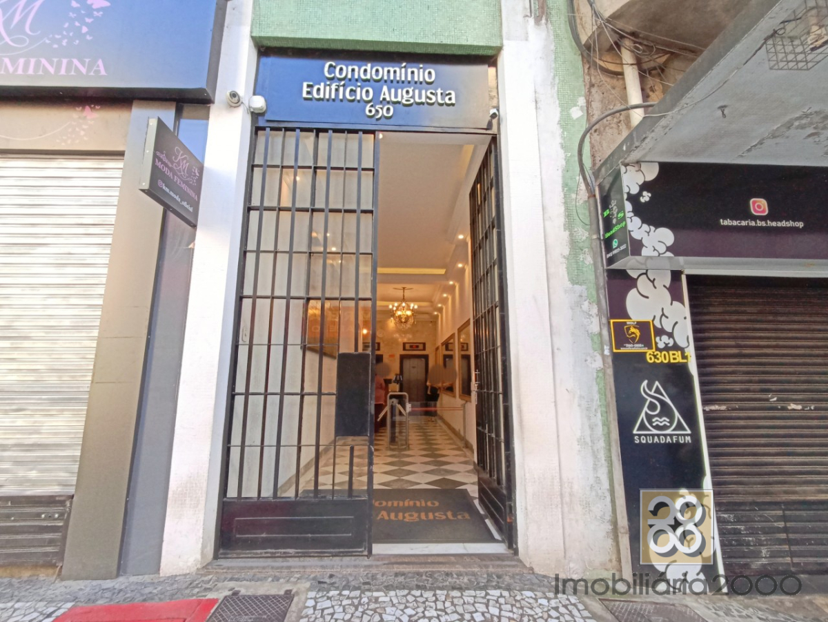 Imóveis Comerciais para locacao no Centro em Curitiba com 47m² por R$ 920,00