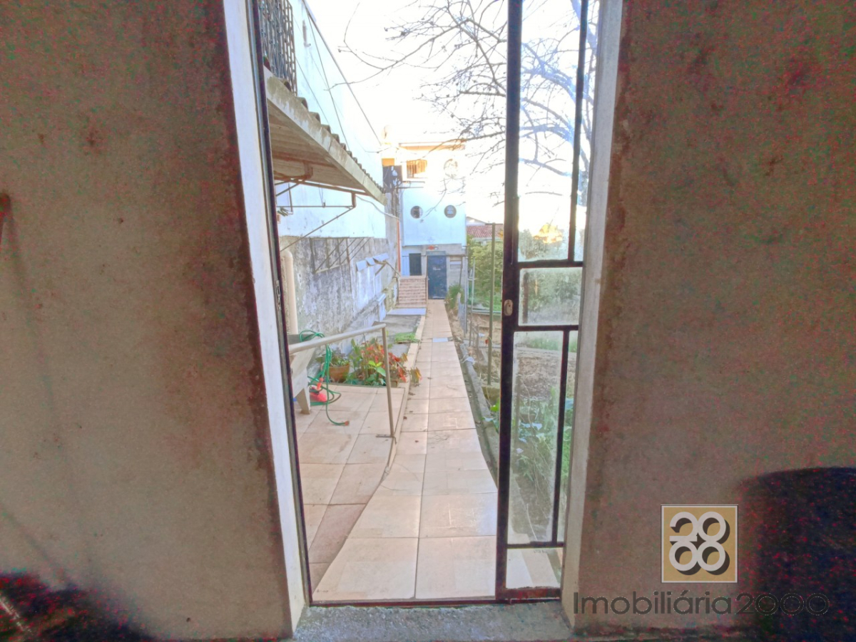 Casa Residencial para locacao no Bairro Alto em Curitiba com 48,00m² por R$ 780,00