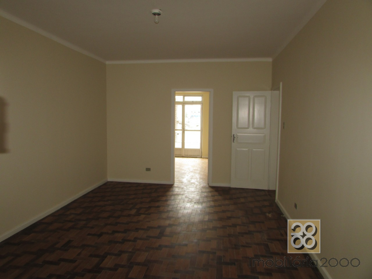 Apartamento para locacao no Centro em Curitiba com 60,00m² por R$ 2.250,00