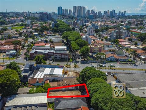 Terreno / Lote para venda no Jardim Botânico em Curitiba com 450m² por R$ 680.000,00