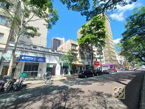 Loja para locacao no Centro em Curitiba com 88,00m² por R$ 7.500,00