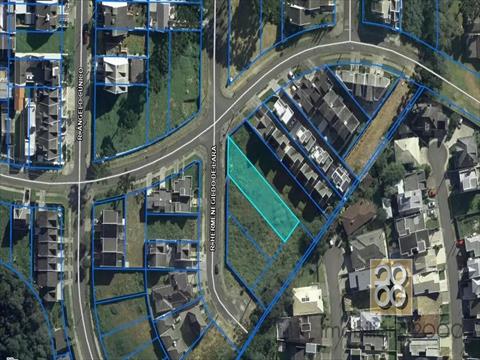 Terreno / Lote para venda no Abranches em Curitiba com 593m² por R$ 580.000,00