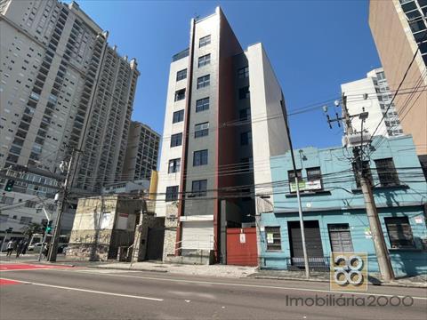 Apartamento para locacao no Centro em Curitiba com 50,00m² por R$ 2.000,00