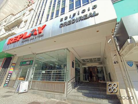Imóveis Comerciais para locacao no Centro em Curitiba com 47m² por R$ 900,00