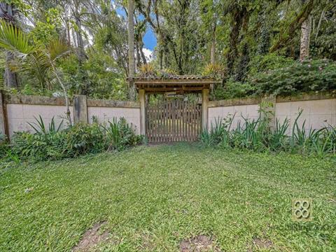 Casa Residencial para venda no  em Campina Grande do Sul com 38.213m² por R$ 1.450.000,00