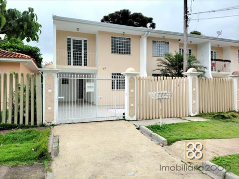 Sobrado para locacao no São Lourenço em Curitiba com 0m² por R$ 3.800,00