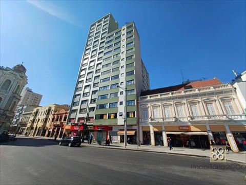 Apartamento para locacao no Centro em Curitiba com 0m² por R$ 2.300,00