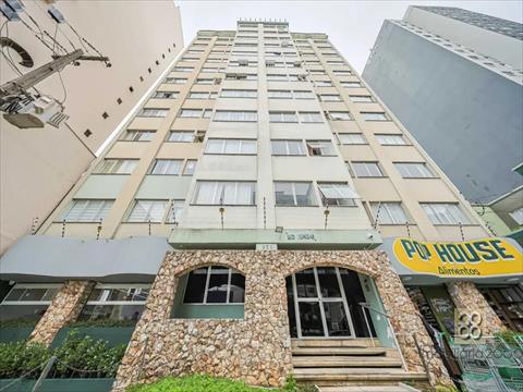 Apartamento para venda no Centro em Curitiba com 32m² por R$ 300.000,00
