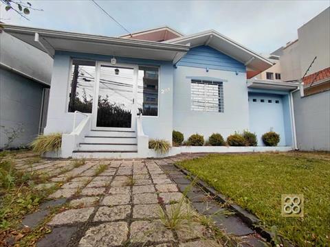 Casa Comercial para locacao no Água Verde em Curitiba com 125m² por R$ 4.800,00
