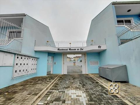 Sobrado para locacao no Xaxim em Curitiba com 96m² por R$ 3.800,00
