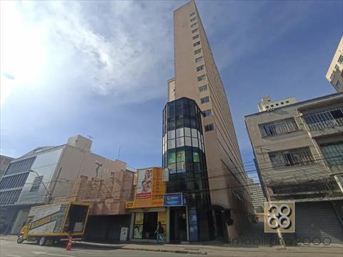 Apartamento para locacao no Centro em Curitiba com 31m² por R$ 1.200,00
