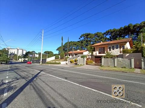 Casa Residencial para locacao no Mossunguê em Curitiba com 220m² por R$ 5.500,00