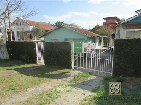 Casa Residencial para locacao no Bom Retiro em Curitiba com 86m² por R$ 3.000,00
