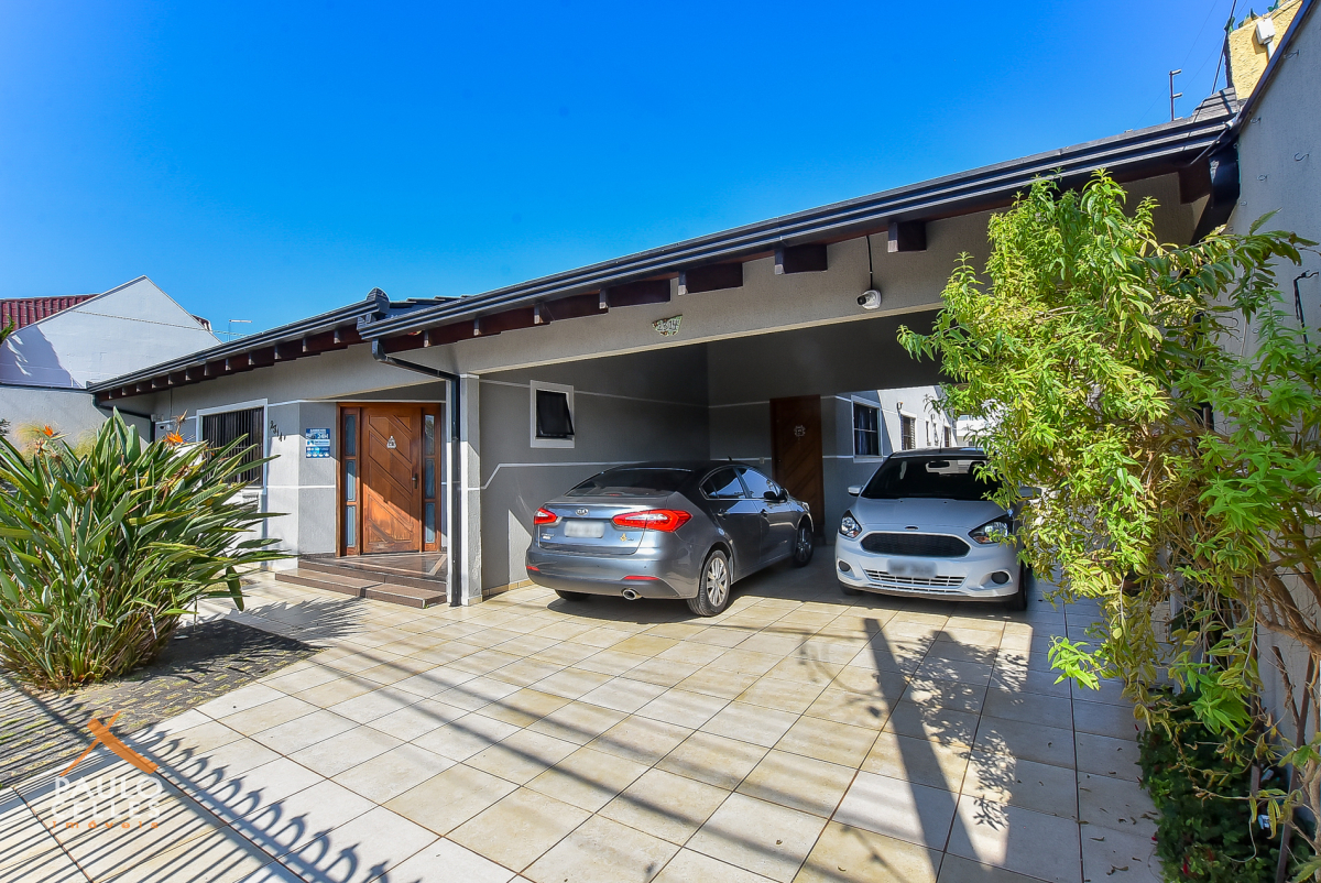 Casa Residencial para venda no Boqueirão em Curitiba com 420,00m² por R$ 1.850.000,00