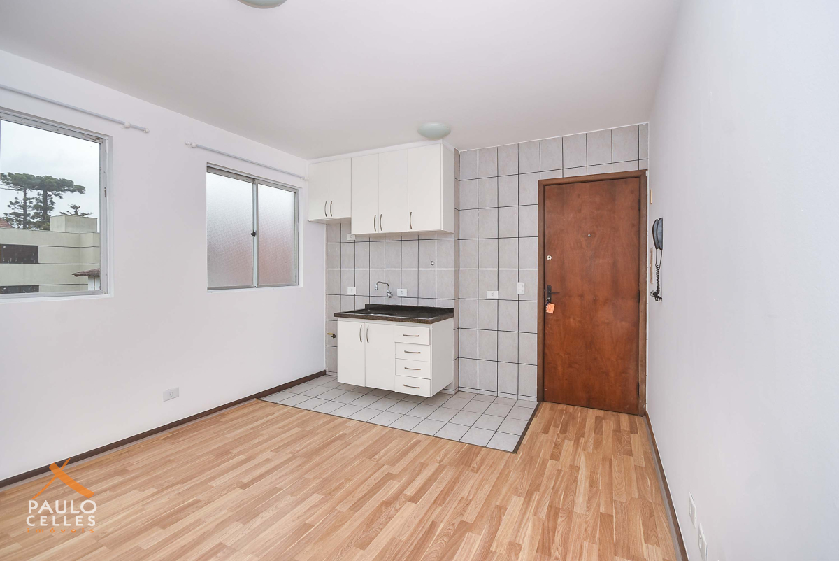 Apartamento para locacao no Alto da Glória em Curitiba com 62,20m² por R$ 1.600,00