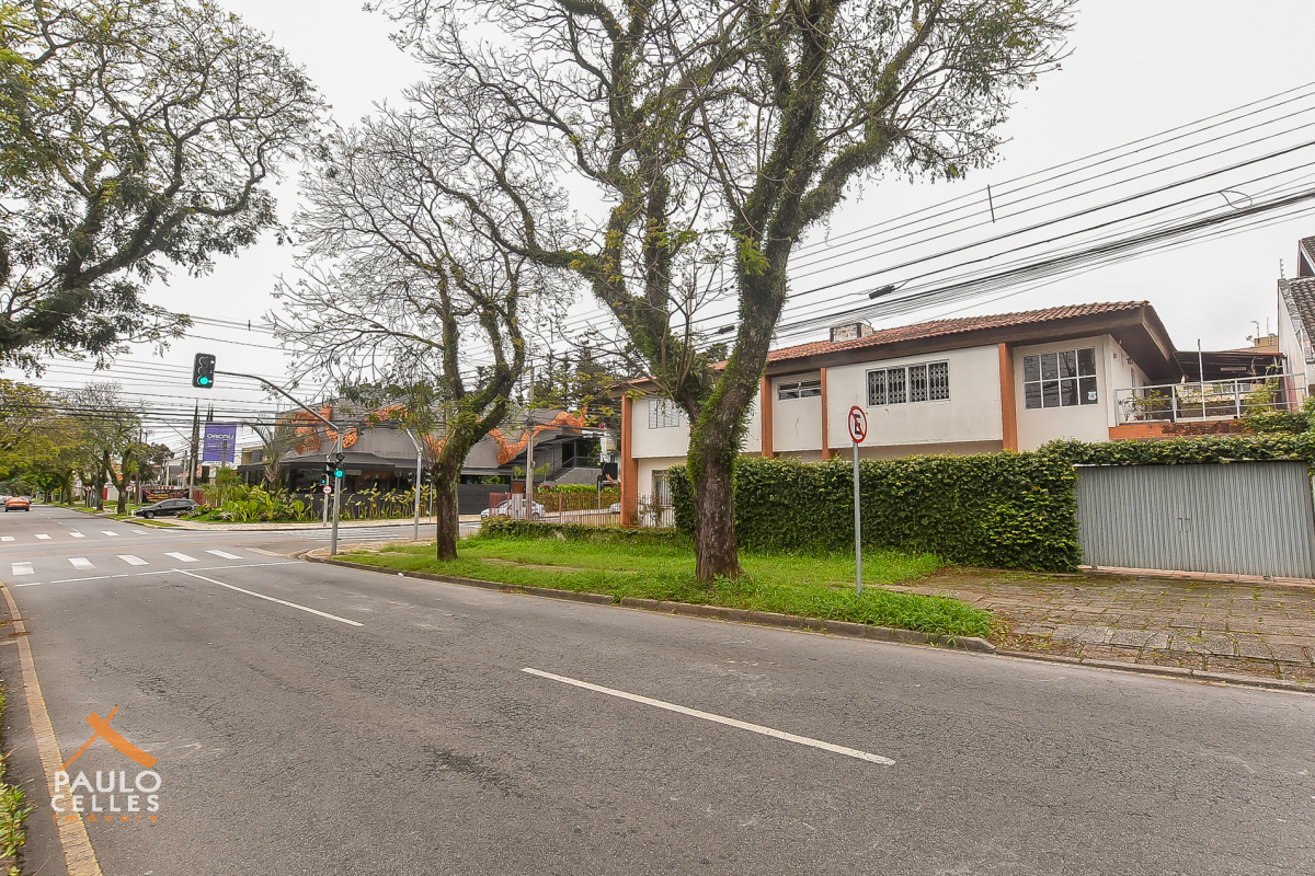 Casa Comercial para venda no Água Verde em Curitiba com 429,40m² por R$ 1.690.000,00