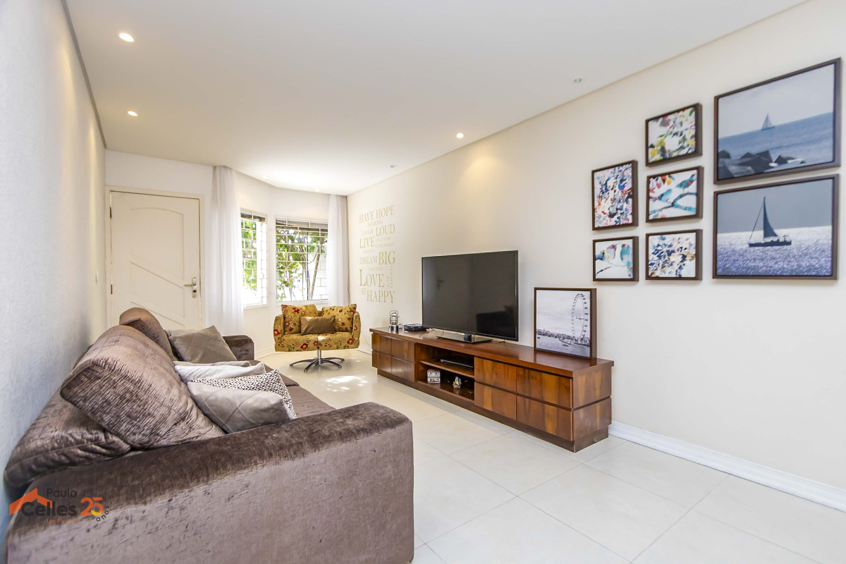 Sobrado para venda no Guabirotuba em Curitiba com 160,79m² por R$ 878.000,00