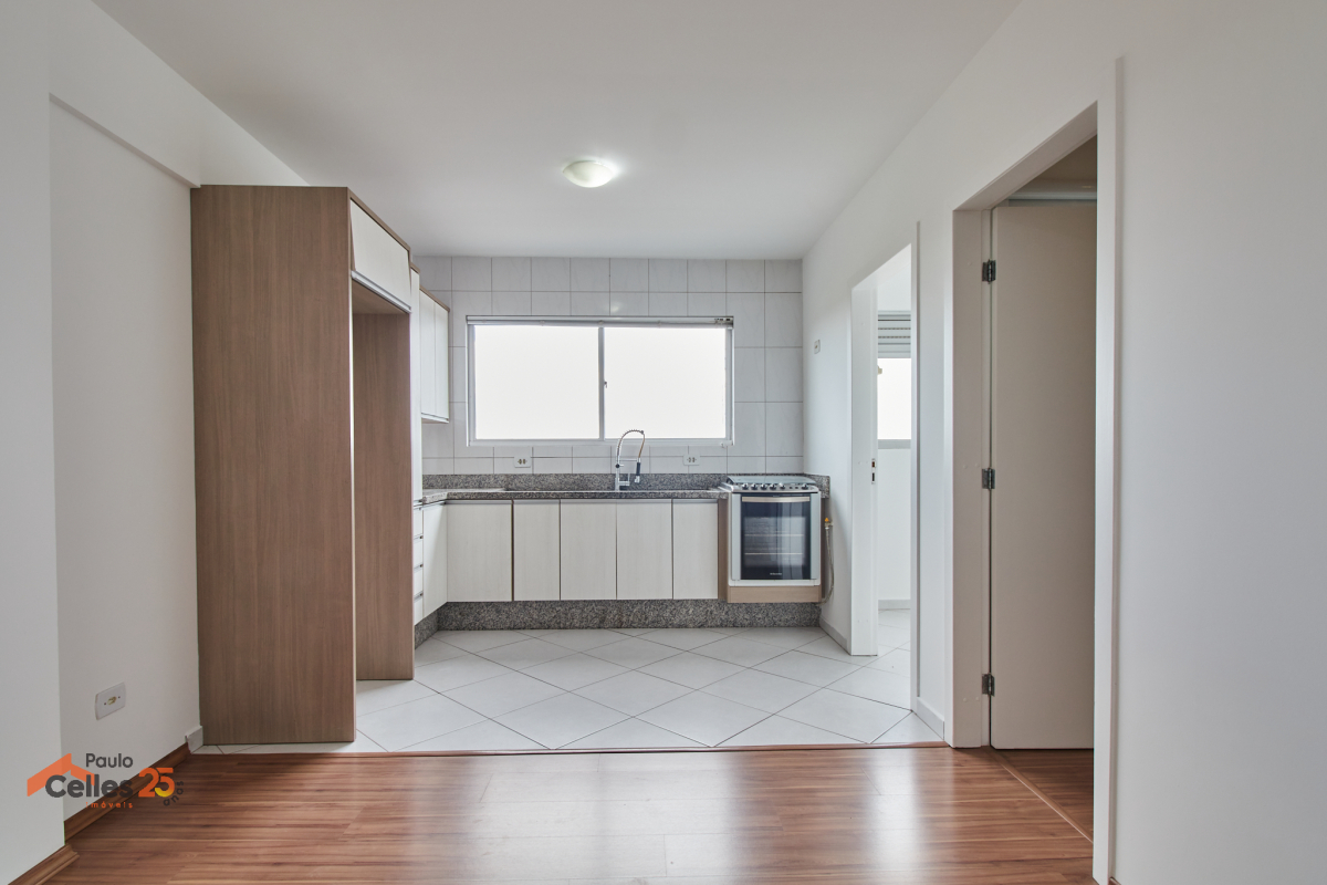 Apartamento para locacao no Novo Mundo em Curitiba com 57,19m² por R$ 1.600,00