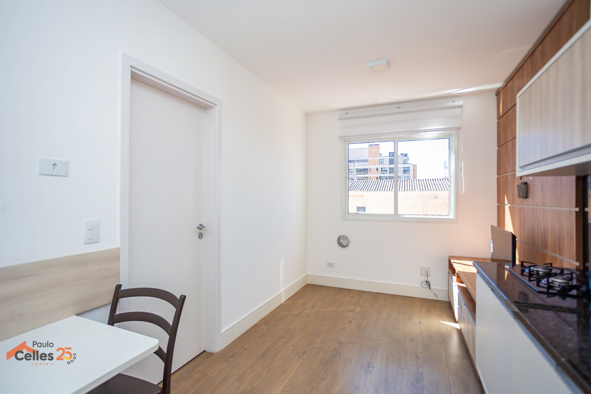 Apartamento para locacao no Rebouças em Curitiba com 55,00m² por R$ 1.900,00