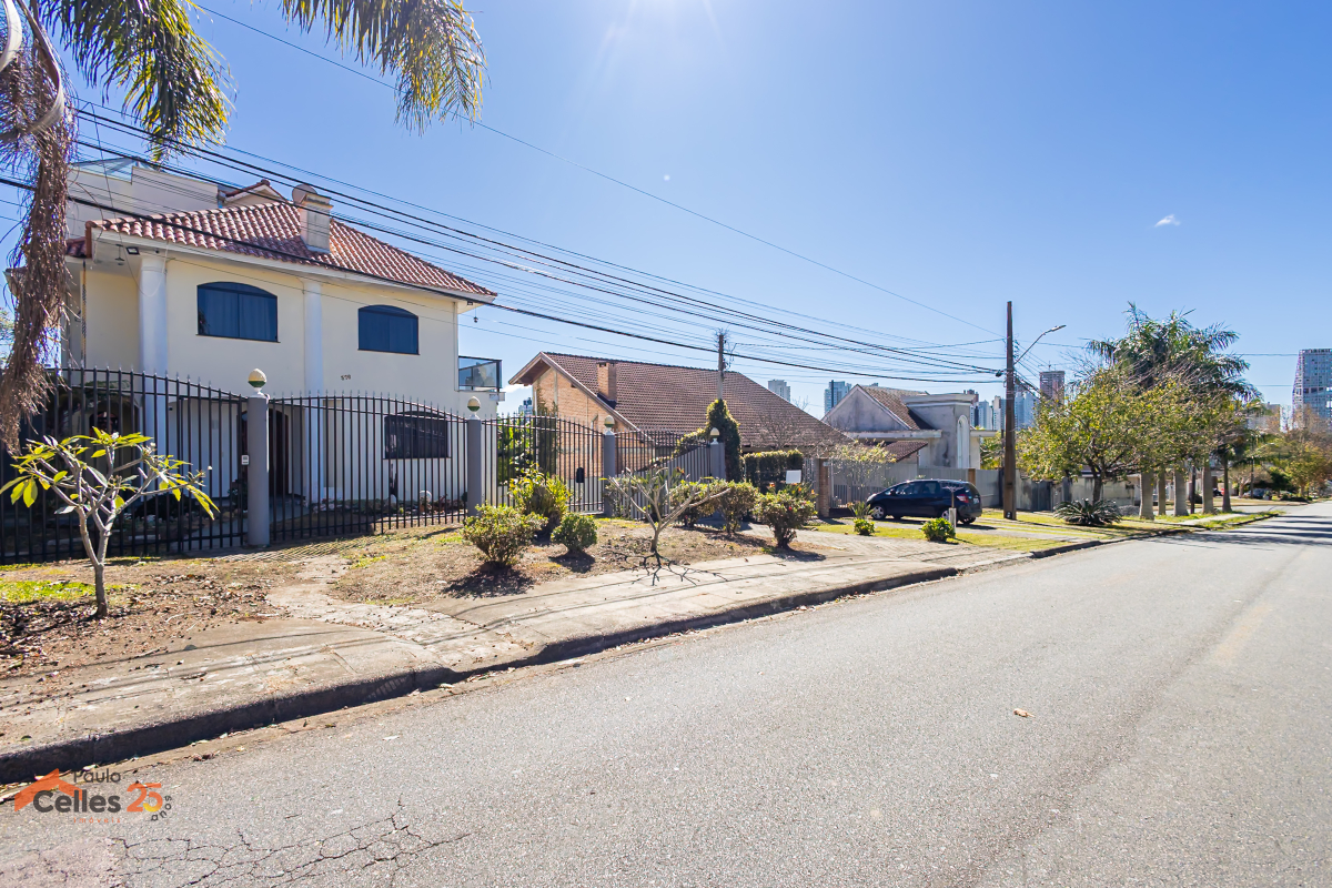 Casa Residencial para venda no Ecoville em Curitiba com 525,00m² por R$ 1.700.000,00