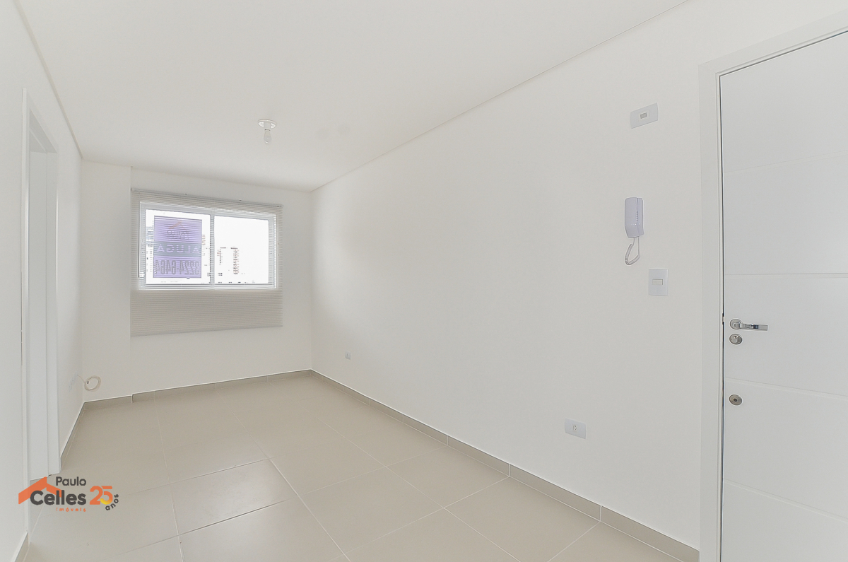 Apartamento para locacao no Portão em Curitiba com 71m² por R$ 1.700,00