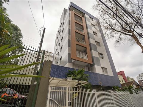 Apartamento para locacao no Centro em Curitiba com 73,96m² por R$ 2.100,00