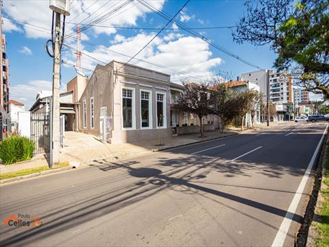 Galpão / Pavilhão / Barracão para locacao no Centro em Curitiba com 655m² por R$ 11.900,00