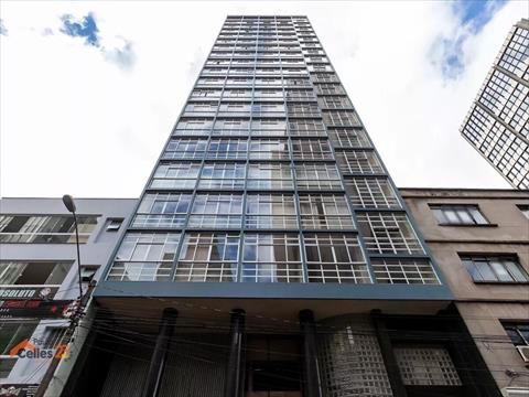 Imóveis Comerciais para venda no Centro em Curitiba com 56m² por R$ 249.000,00