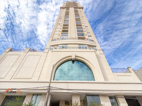 Apartamento para venda no Centro em Curitiba com 73m² por R$ 849.990,00