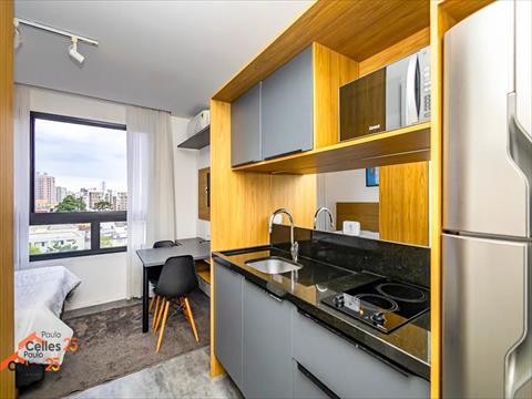 Studio para locacao no Água Verde em Curitiba com 19m² por R$ 1.800,00