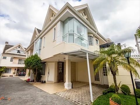 Sobrado para locacao no Santa Felicidade em Curitiba com 175m² por R$ 12.000,00