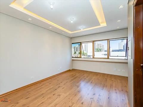 Imóveis Comerciais para venda no Portão em Curitiba com 24m² por R$ 200.000,00