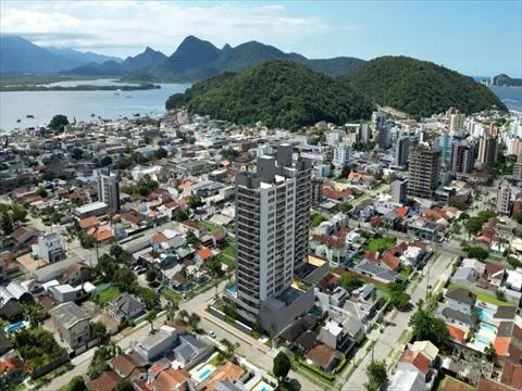 Apartamento para venda no Centro em Guaratuba com 70m² por R$ 783.024,00