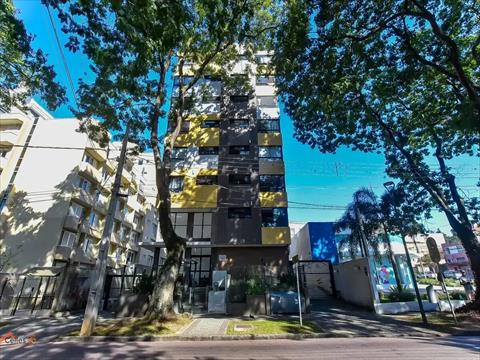 Apartamento para locacao no Mercês em Curitiba com 29m² por R$ 1.950,00