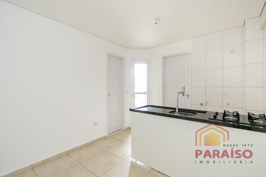 Apartamento para locacao no Alto da Glória em Curitiba com 41,00m² por R$ 1.550,00