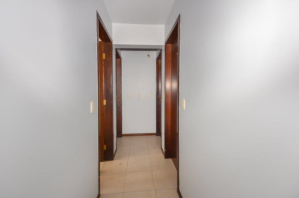 Imóveis Comerciais para locacao no Cidade Industrial em Curitiba com 26m² por R$ 600,00