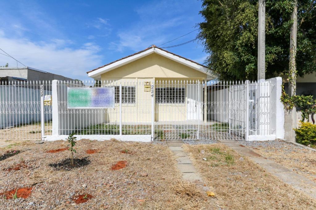 Casa Residencial para locacao no Uberaba em Curitiba com 0,00m² por R$ 2.500,00