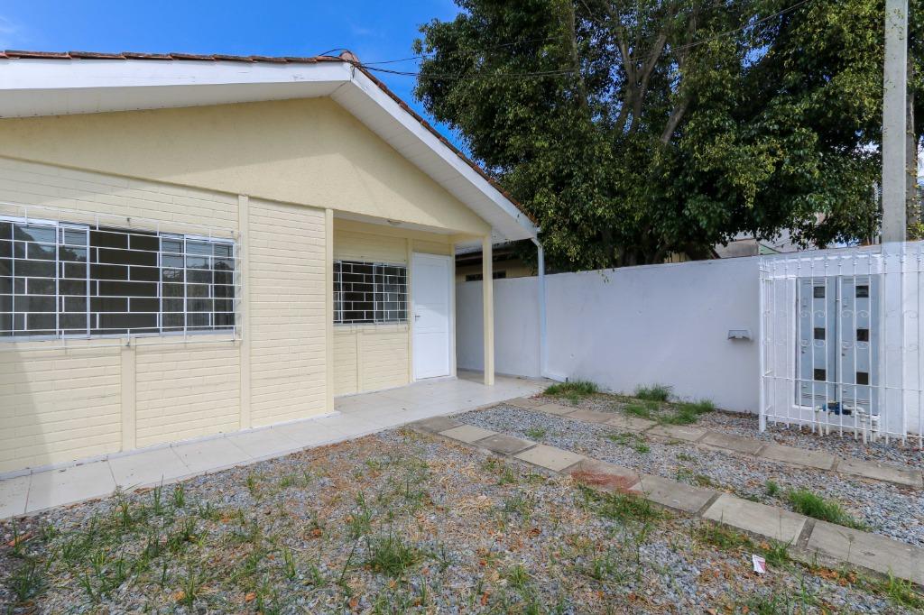 Casa Residencial para locacao no Uberaba em Curitiba com 0,00m² por R$ 2.500,00