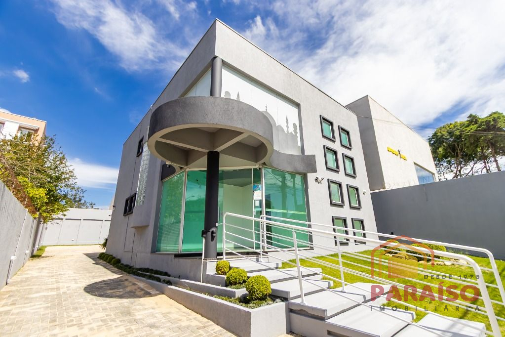 Loja para locacao no Bacacheri em Curitiba com 185,00m² por R$ 12.500,00