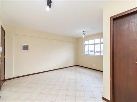 Imóveis Comerciais para locacao no Cidade Industrial em Curitiba com 22m² por R$ 600,00