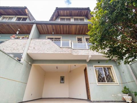 Sobrado para locacao no Jardim das Américas em Curitiba com 0,00m² por R$ 4.900,00