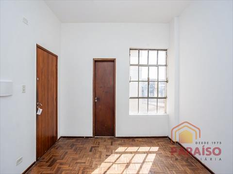 Imóveis Comerciais para locacao no Centro em Curitiba com 18m² por R$ 750,00