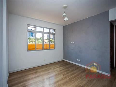 Apartamento para locacao no Cabral em Curitiba com 49m² por R$ 1.950,00