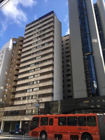 Apartamento para locacao no Centro em Curitiba com 156,00m² por R$ 1.900,00
