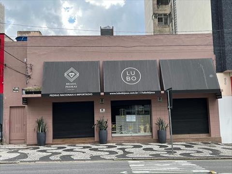 Loja para locacao no Centro em Curitiba com 245,00m² por R$ 7.000,00